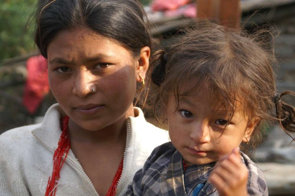 visages népalais
